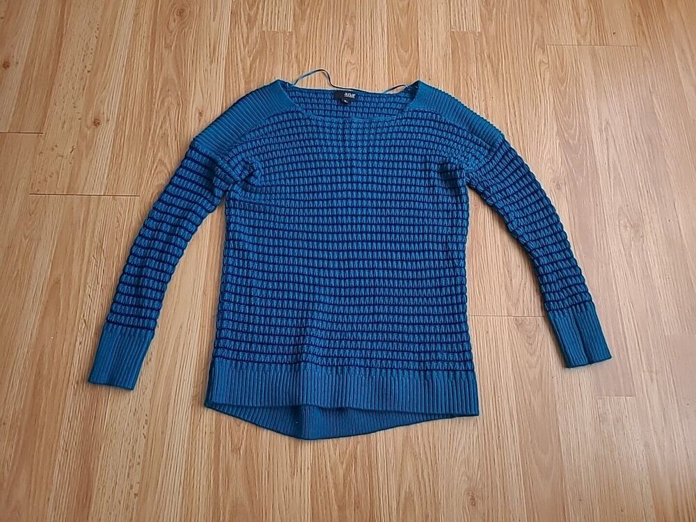 Ana A New Approach Knit Top M Blue Stripes Long Sleeve Stretch Preppy Minimalist
